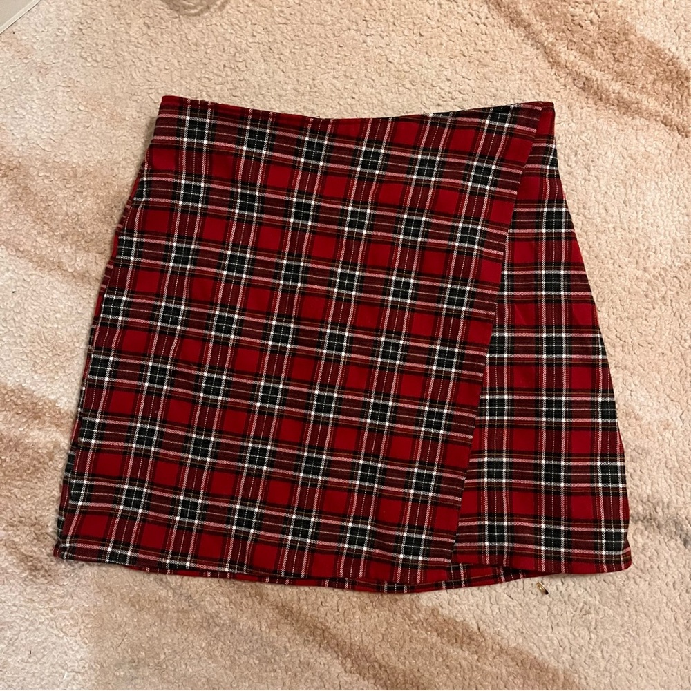 Hollister Red and Green Plaid Mini Skirt